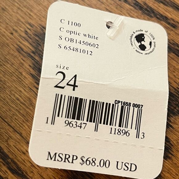 We the Free Maggie Mid-Rise Shorts Optic White Size 24 Destroyed Distressed Jean - Picture 8 of 8